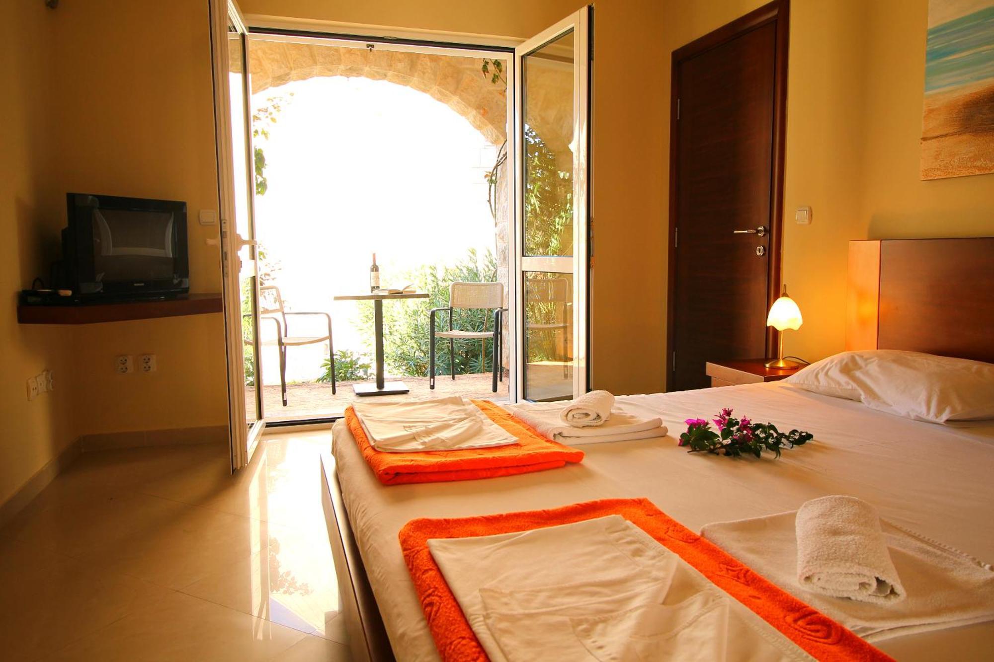 Guest House Villa Pastrovka Sveti Stefan Exterior photo