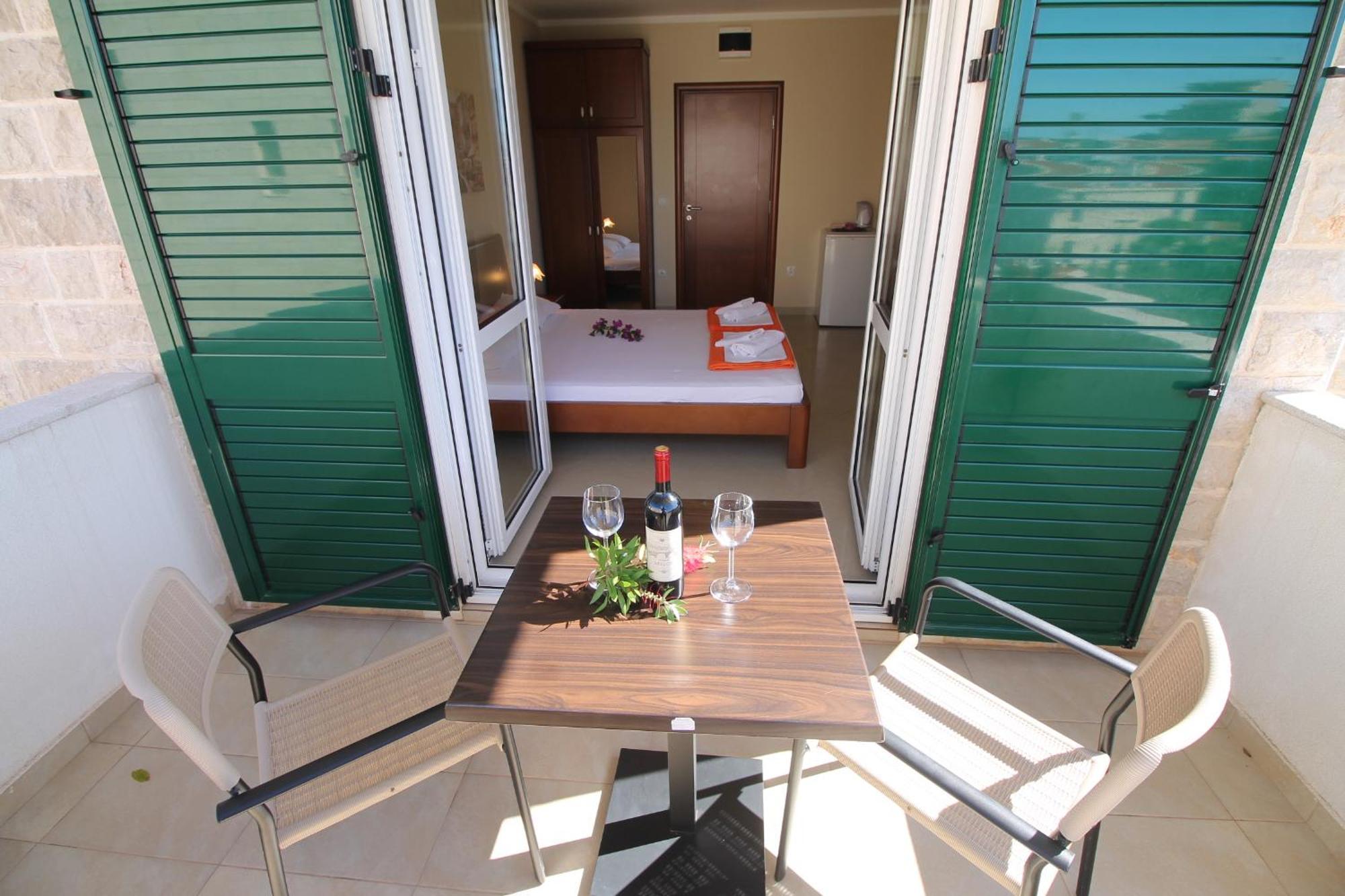 Guest House Villa Pastrovka Sveti Stefan Exterior photo